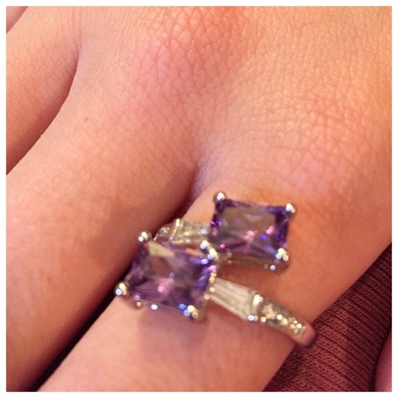 Simulated Amethyst & CZ Baguette 925 Silver Ring - Picture 8 of 10